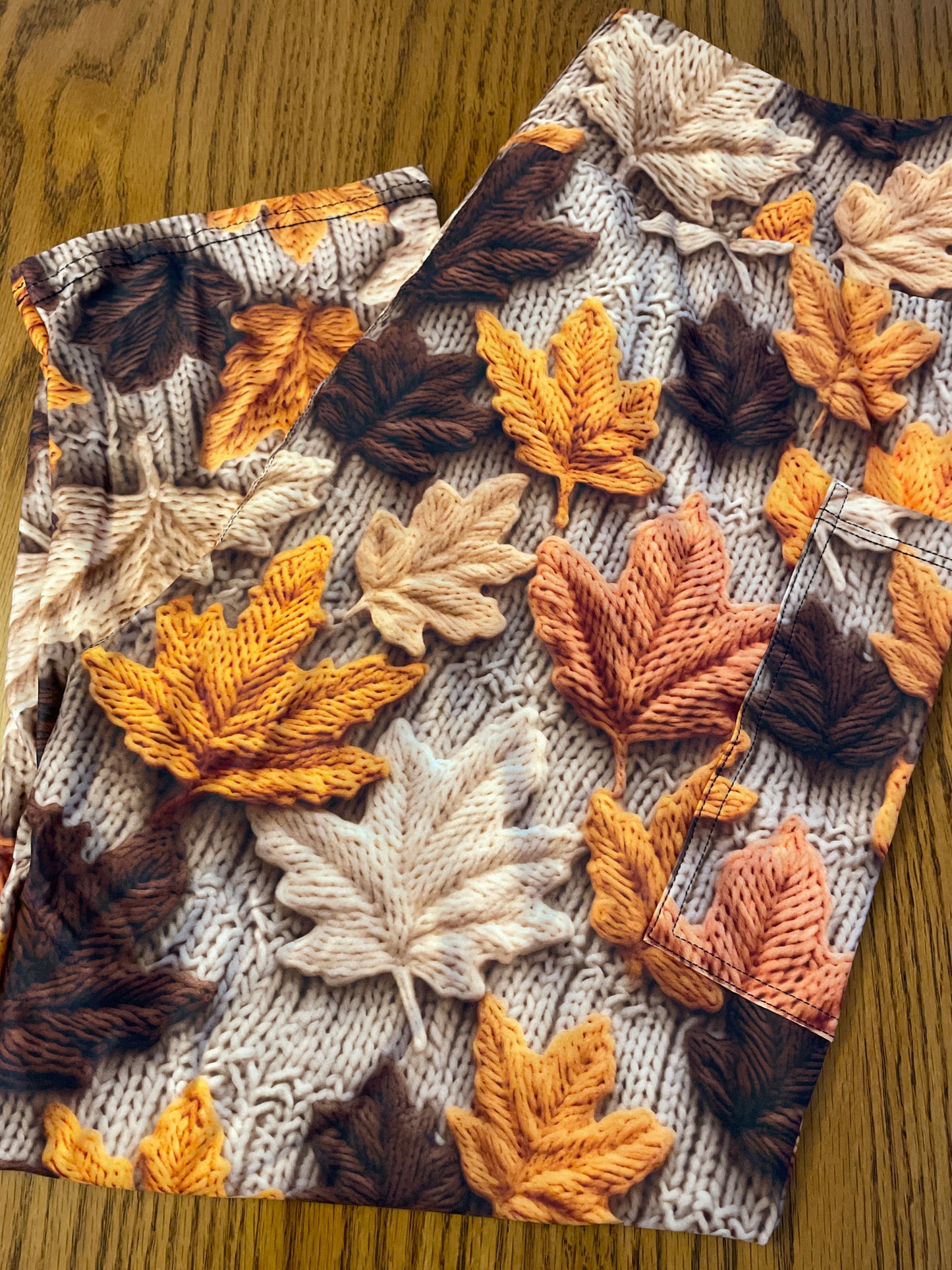 Knitted leaves, Capri TC (w/pockets)
