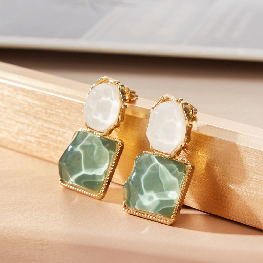 GLEAM GEOMETRIC EARRINGS (PAIR)