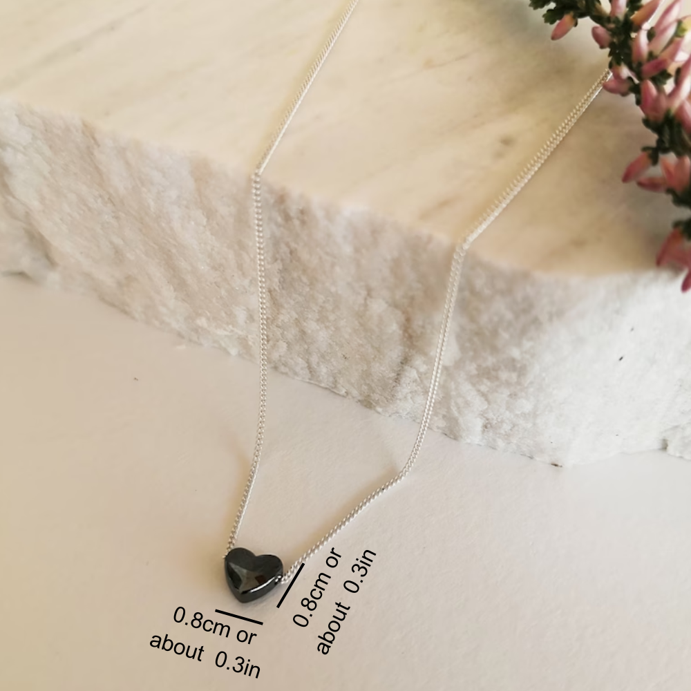 BLACK HEART NECKLACE - Alonna's Legging Land