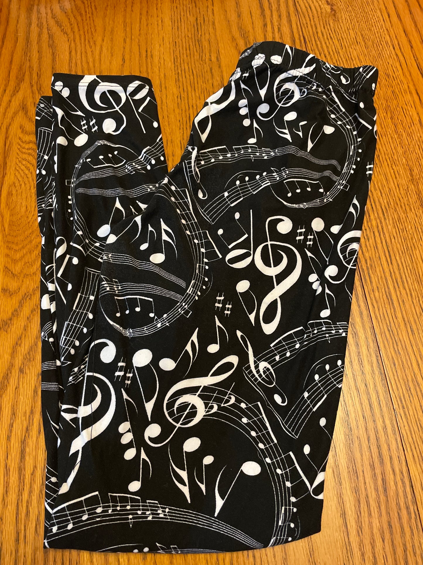 Music note full length legging, no pocket, elastic waistband