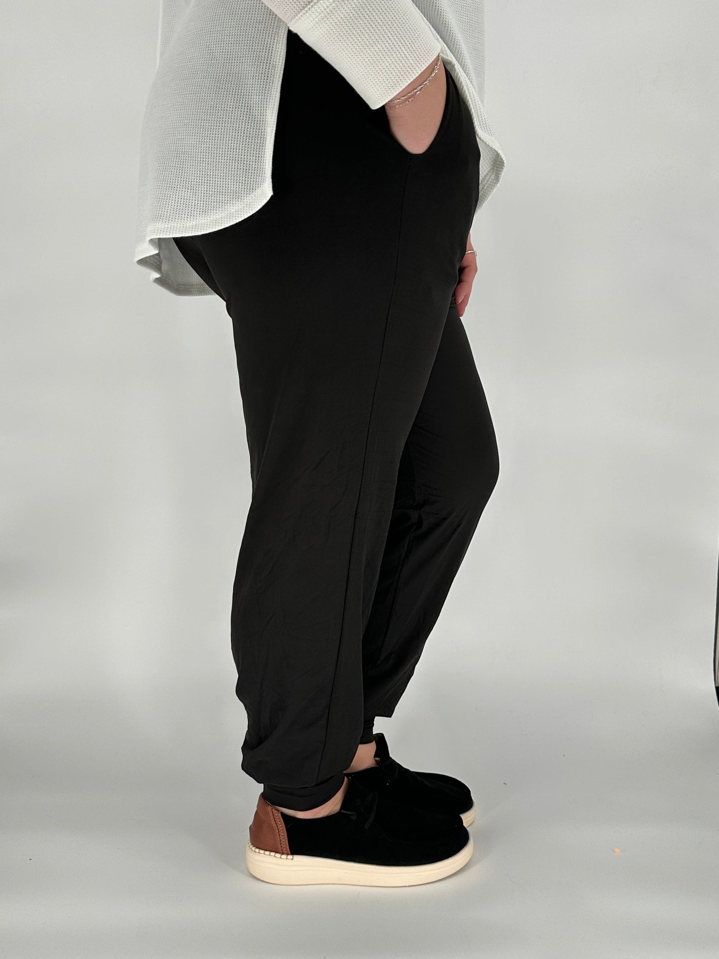 Black Joggers w/ Pockets (Kids Too!) - Alonna's Legging Land