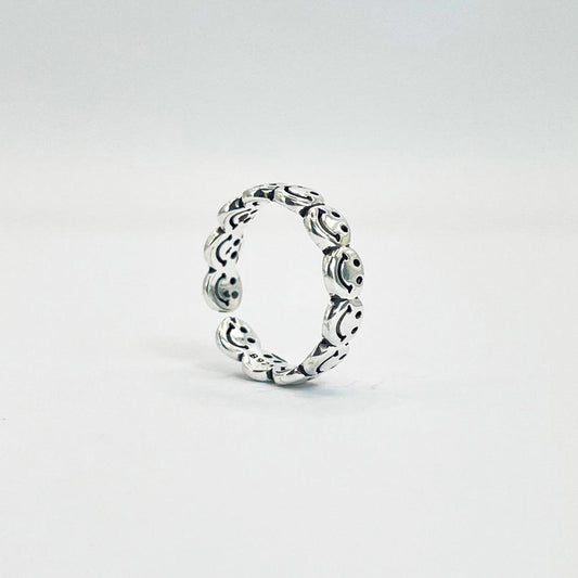 SMILEY FACE RING (ADJUSTABLE)