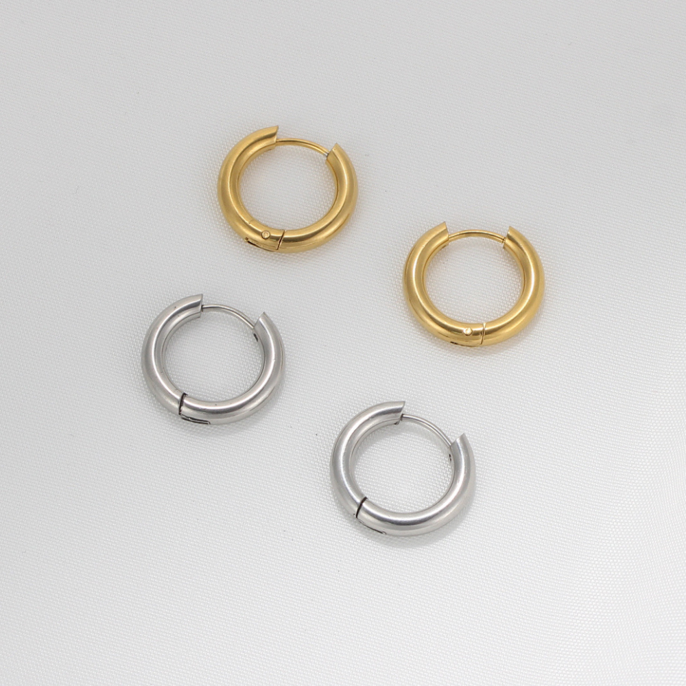 CLASSIC HOOP EARRINGS (PAIR) - Alonna's Legging Land