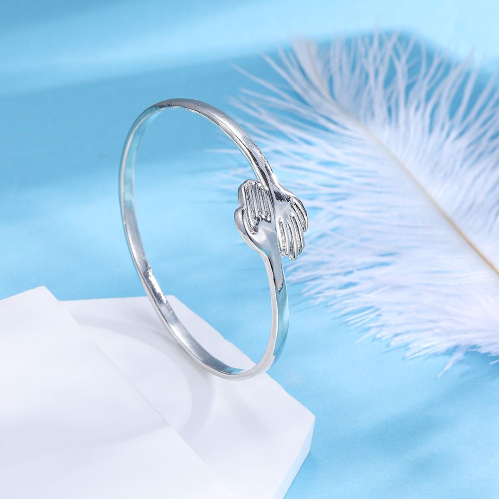 HUG BRACELET (ADJUSTABLE)