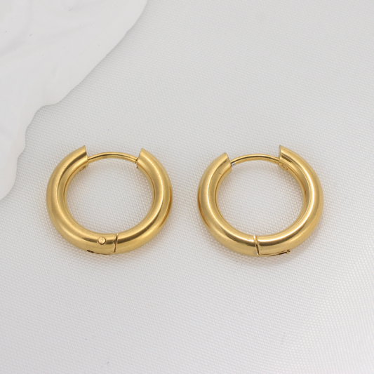 CLASSIC HOOP EARRINGS (PAIR) - Alonna's Legging Land