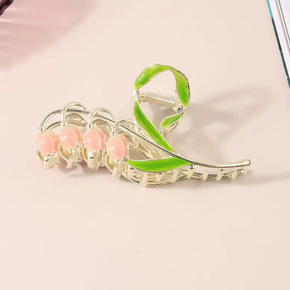 LILY FLOWER HAIR CLIP - Alonna's Legging Land