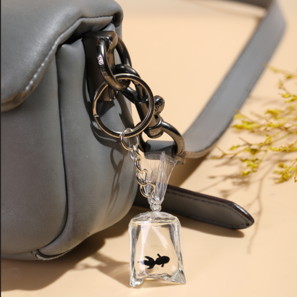 GOLDFISH KEYCHAIN - Alonna's Legging Land