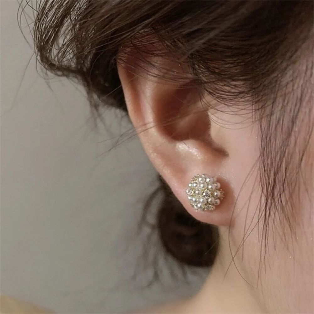 PEARL CLUSTER EARRINGS (PAIR) - Alonna's Legging Land