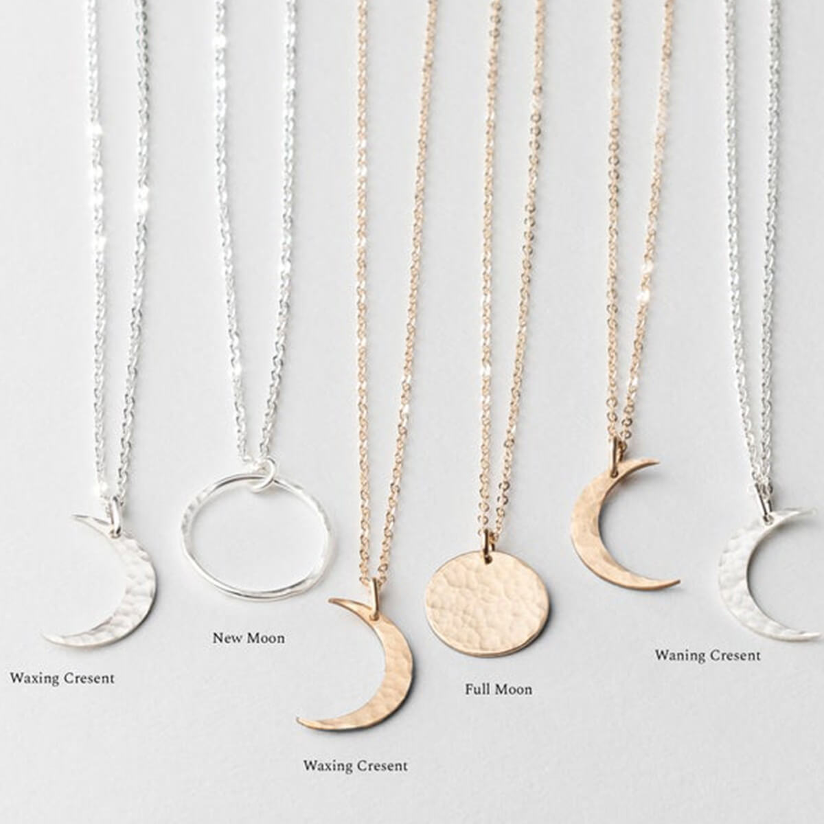 MOON PHASE NECKLACE - Alonna's Legging Land