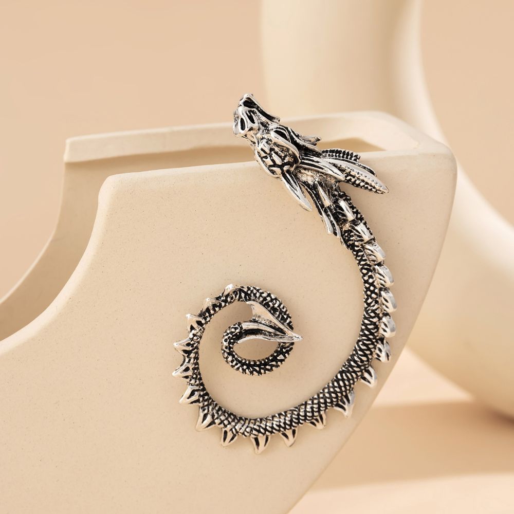 DRAGON EAR CUFF - Alonna's Legging Land