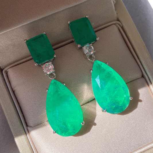 CRYSTAL EMERALD EARRINGS (PAIR) - Alonna's Legging Land