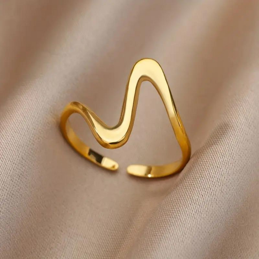 GOLD WAVE RING (ADJUSTABLE) - Alonna's Legging Land