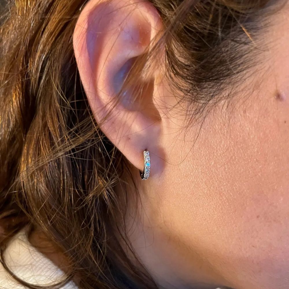 HUGGIE HOOP EARRINGS (PAIR) - Alonna's Legging Land