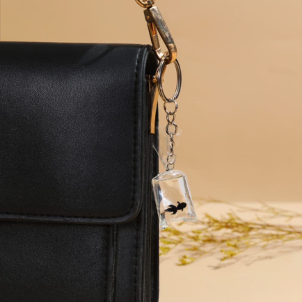 GOLDFISH KEYCHAIN - Alonna's Legging Land