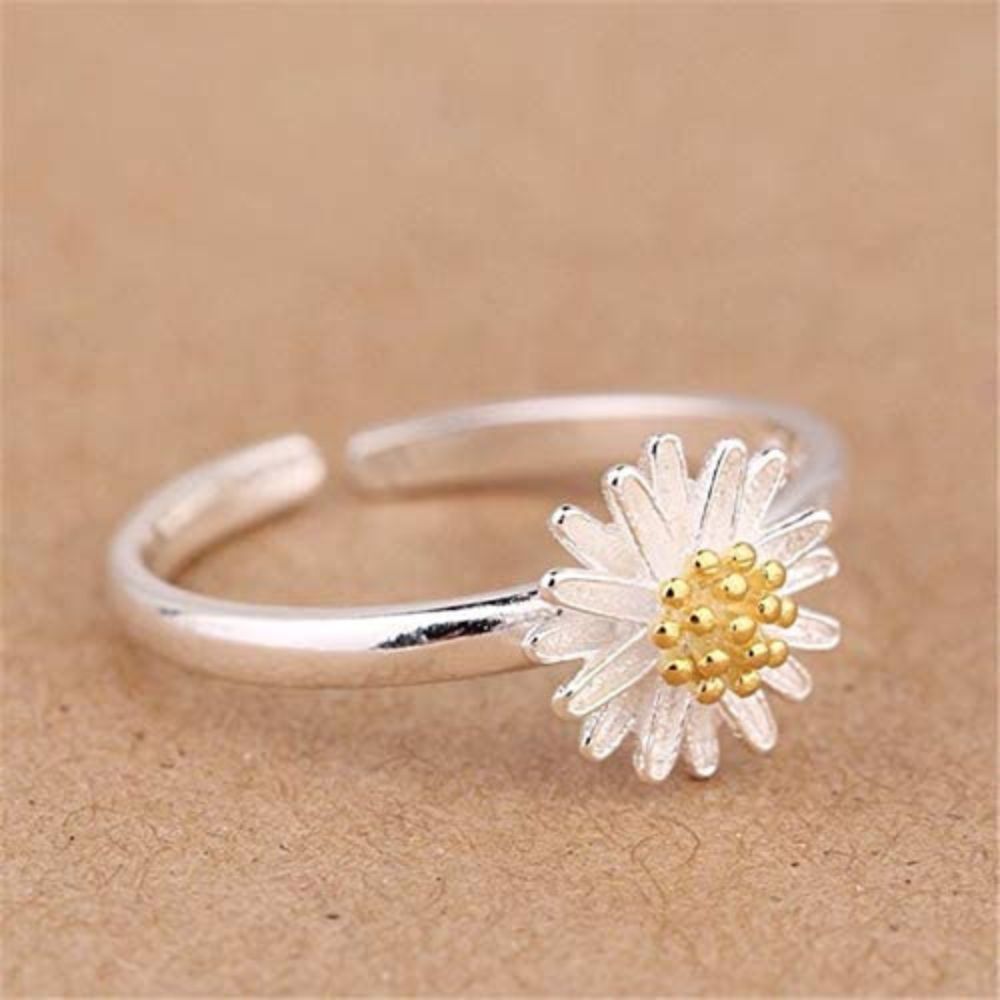 DAINTY DAISY RING (ADJUSTABLE)