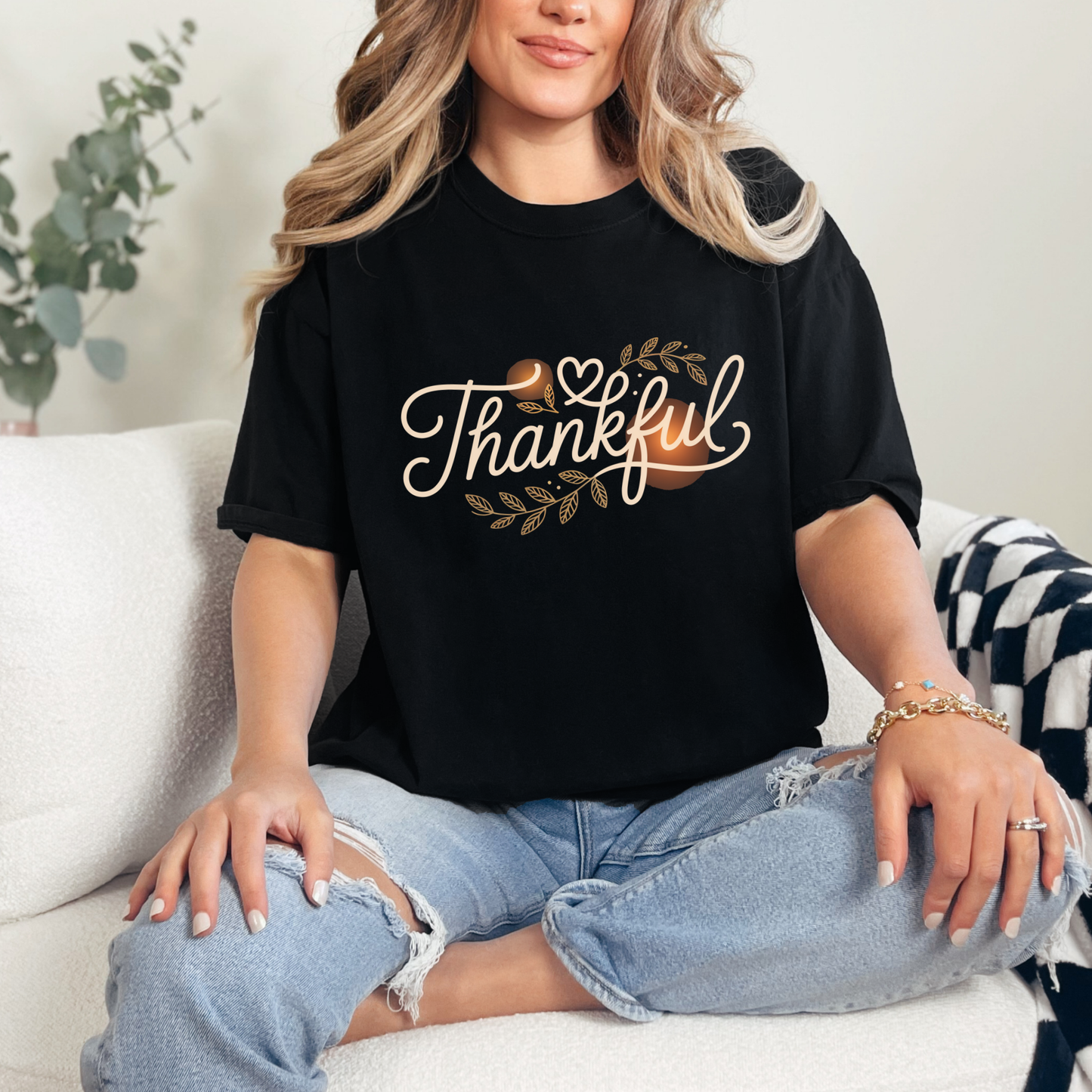 Thankful Script Graphic Tee