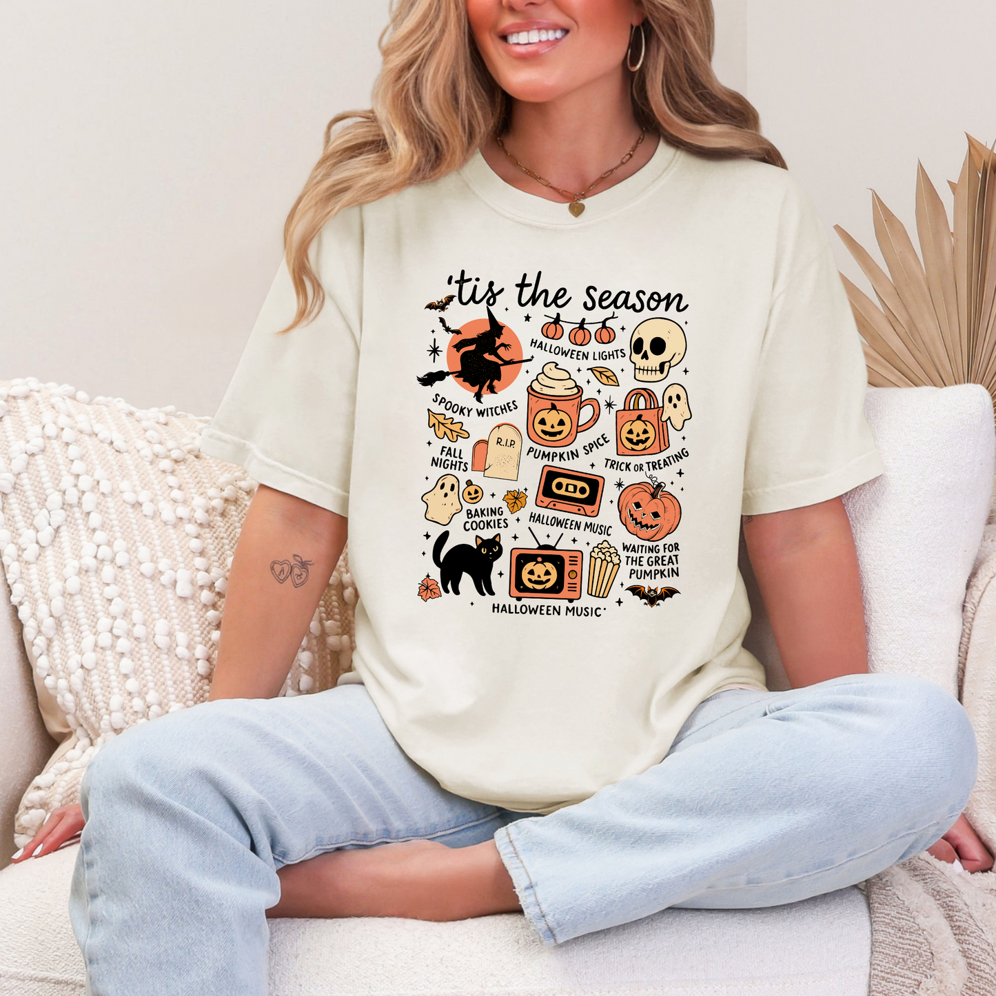 Halloween Tis the Season Graphic Tee