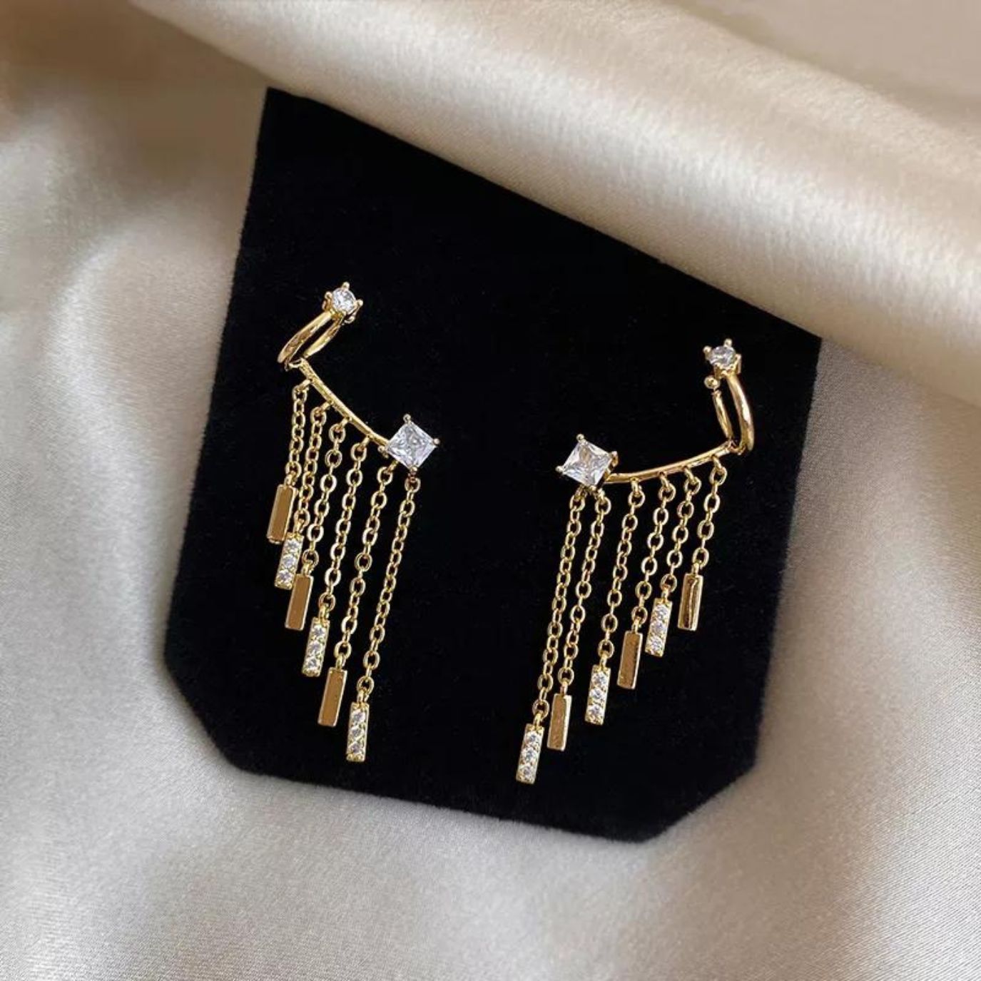 RAISING THE BAR EARRINGS (PAIR) - Alonna's Legging Land