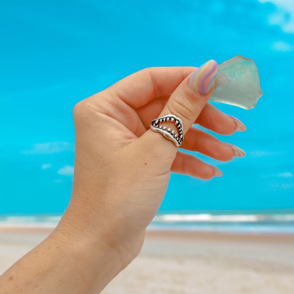 SHARK JAW RING (ADJUSTABLE)