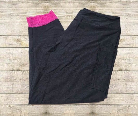 Neon Pink Lace Bottom Black Capri Leggings w/ Pockets