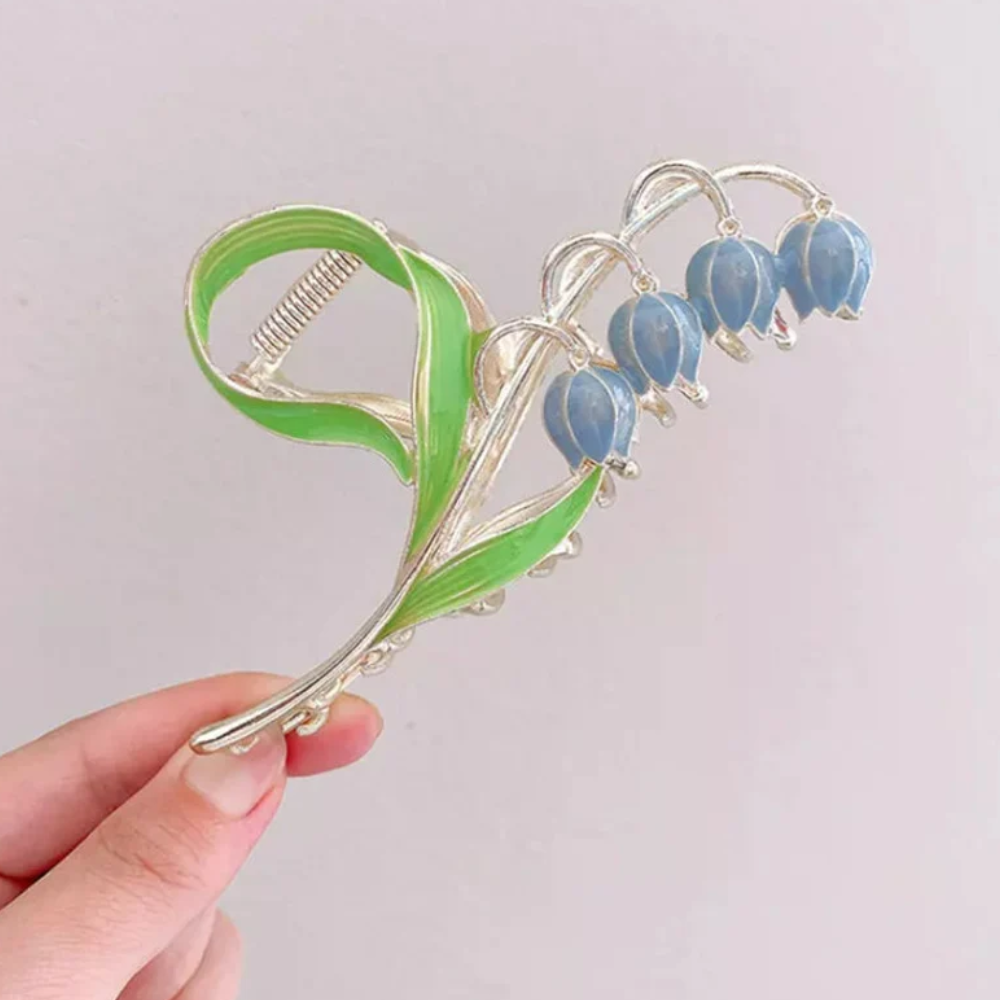 LILY FLOWER HAIR CLIP - Alonna's Legging Land
