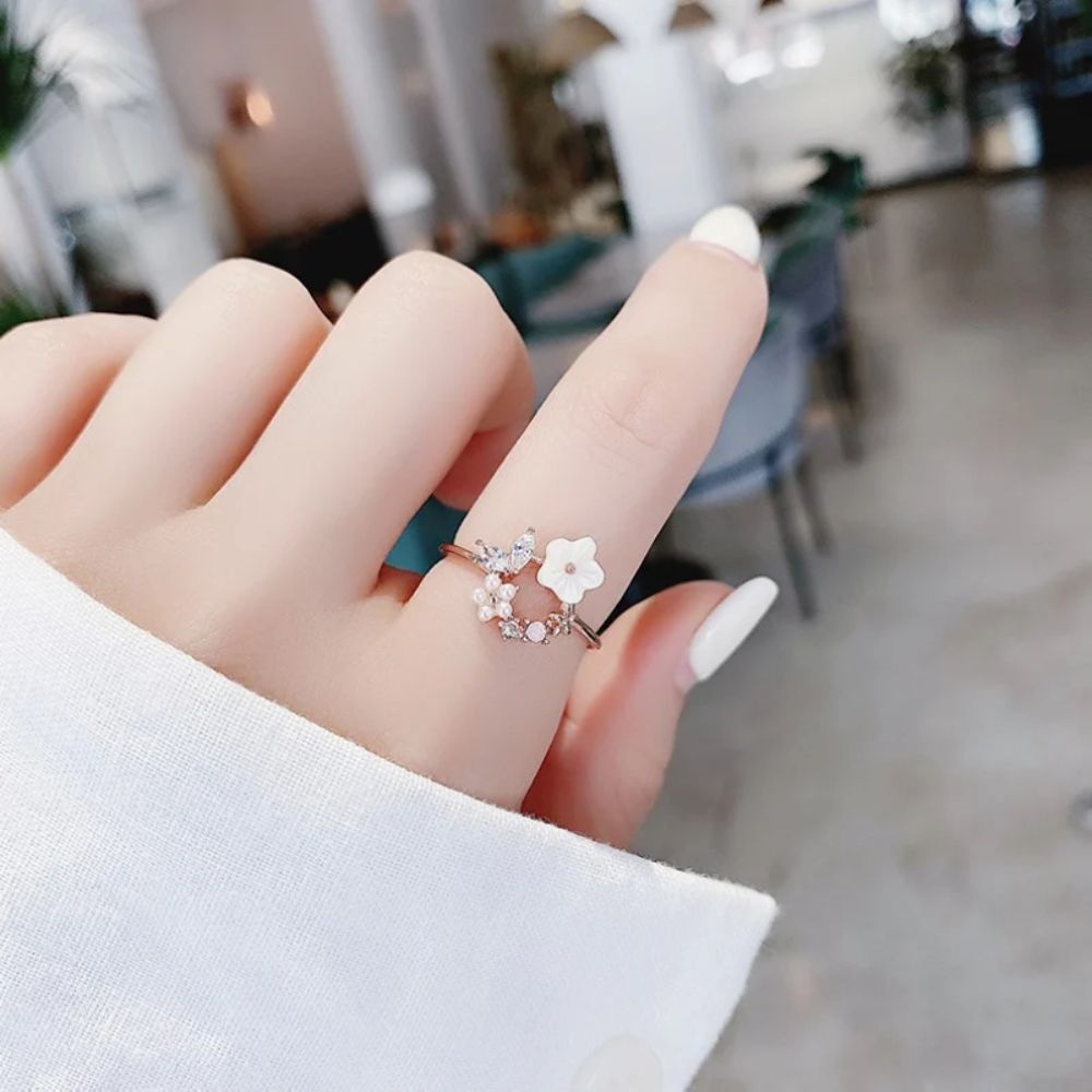 TULIP RING (ADJUSTABLE) - Alonna's Legging Land