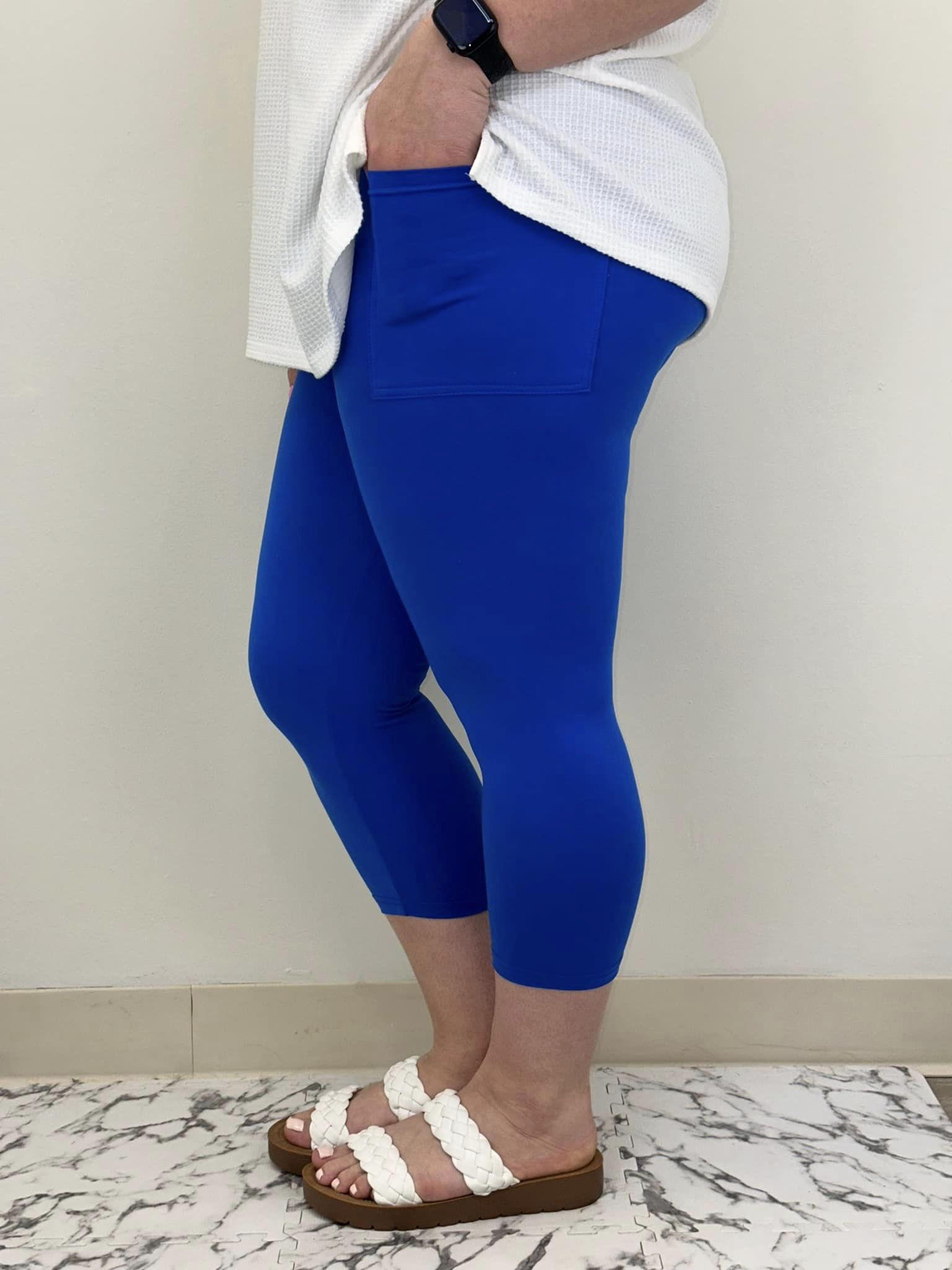 Sapphire Blue Capri w/ Pockets - Alonna's Legging Land