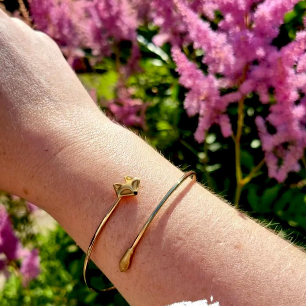 GOLD FOX BANGLE