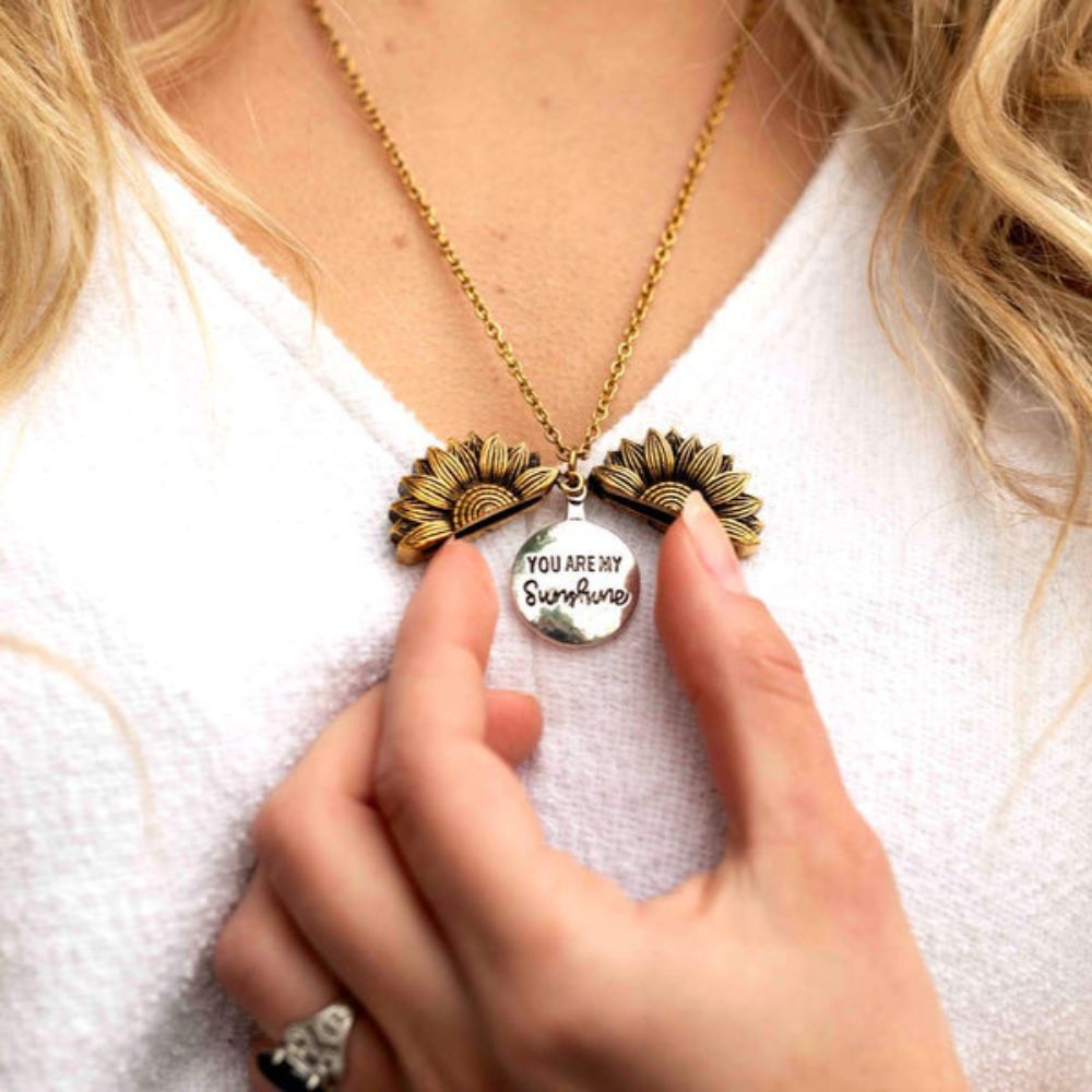 SUNSHINE NECKLACE - Alonna's Legging Land