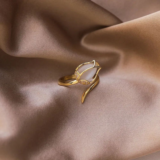 GOLD TULIP RING (ADJUSTABLE)