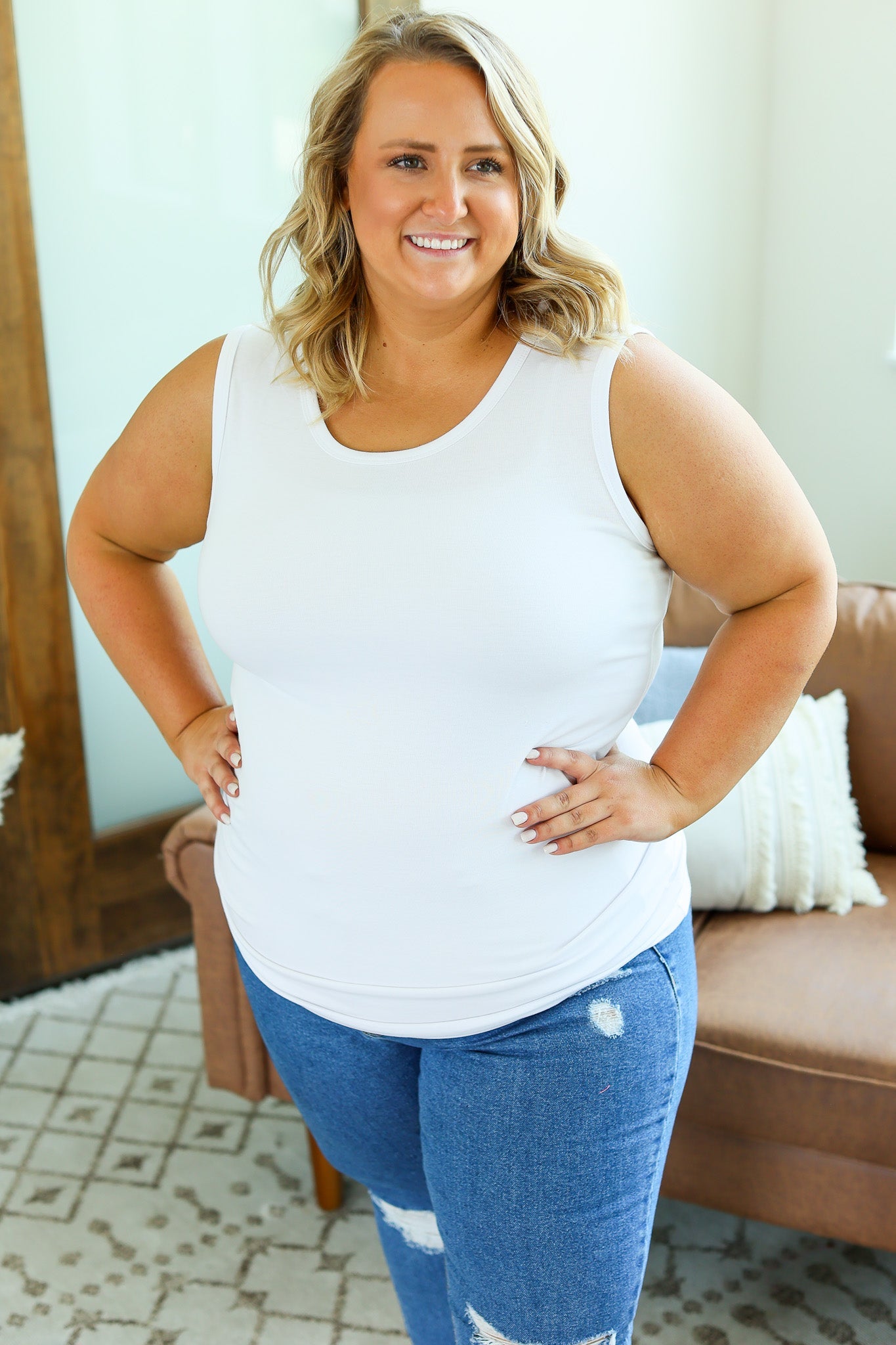 Ava Tank- White - Alonna's Legging Land