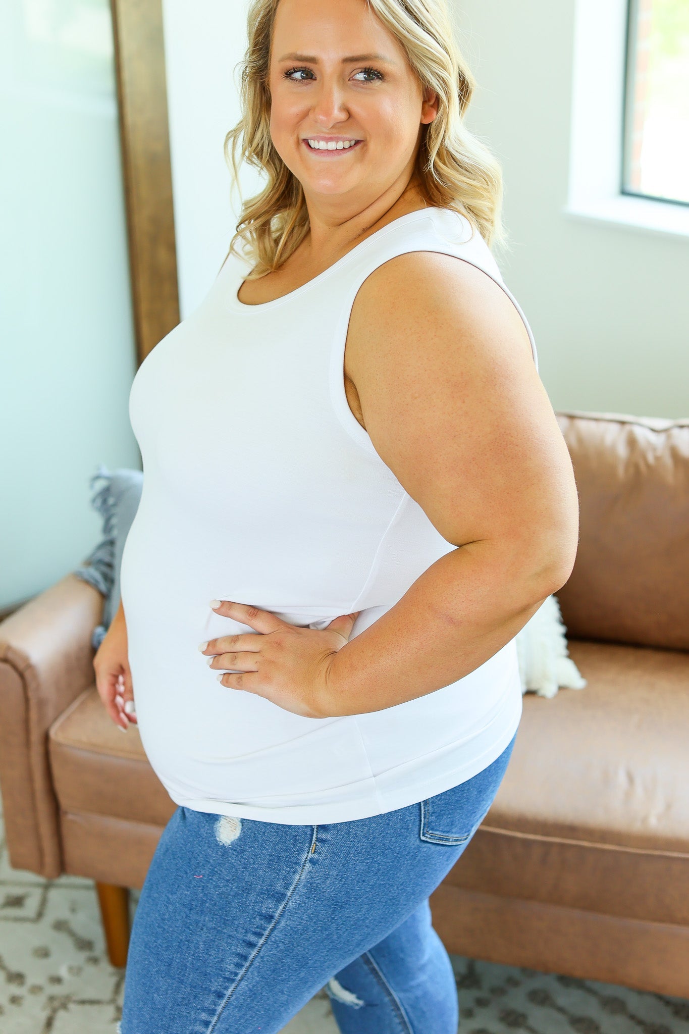 Ava Tank- White - Alonna's Legging Land