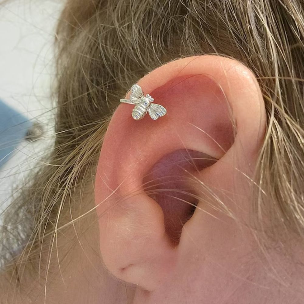 BEE EAR CUFFS (PAIR) - Alonna's Legging Land