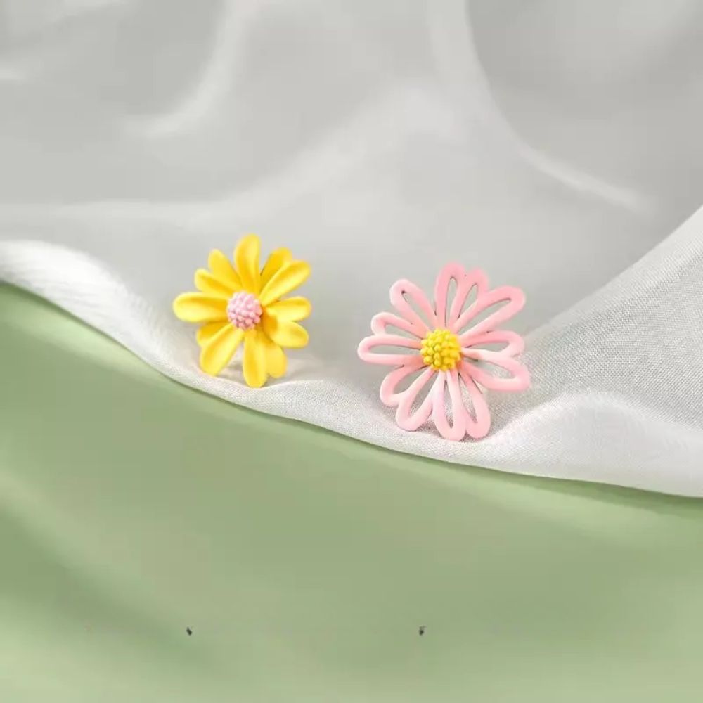 BLOOM HARMONY EARRINGS (PAIR) - Alonna's Legging Land