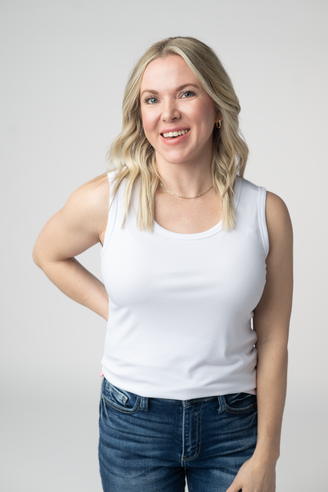 IN STOCK Ava Tank- White - Alonna's Legging Land