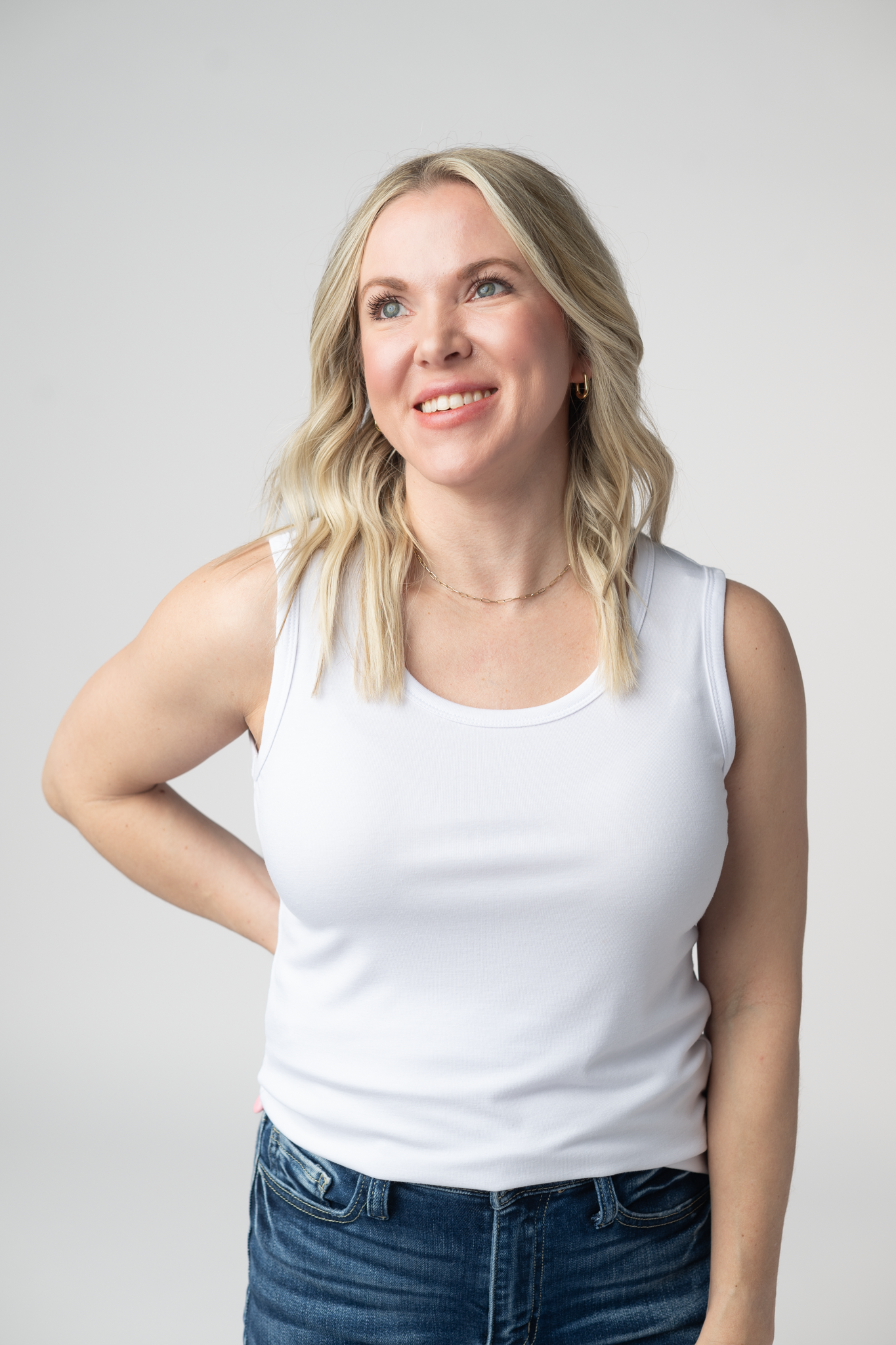 IN STOCK Ava Tank- White - Alonna's Legging Land