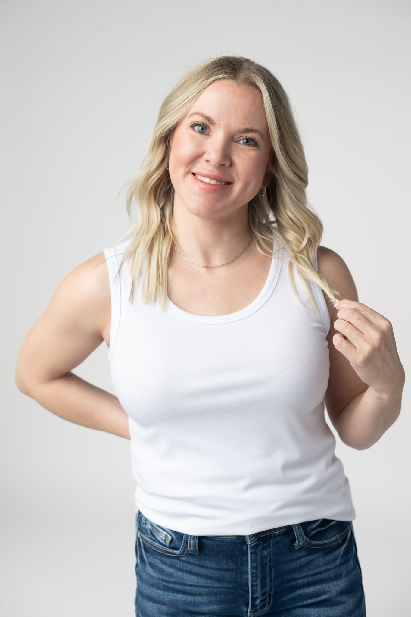 IN STOCK Ava Tank- White - Alonna's Legging Land