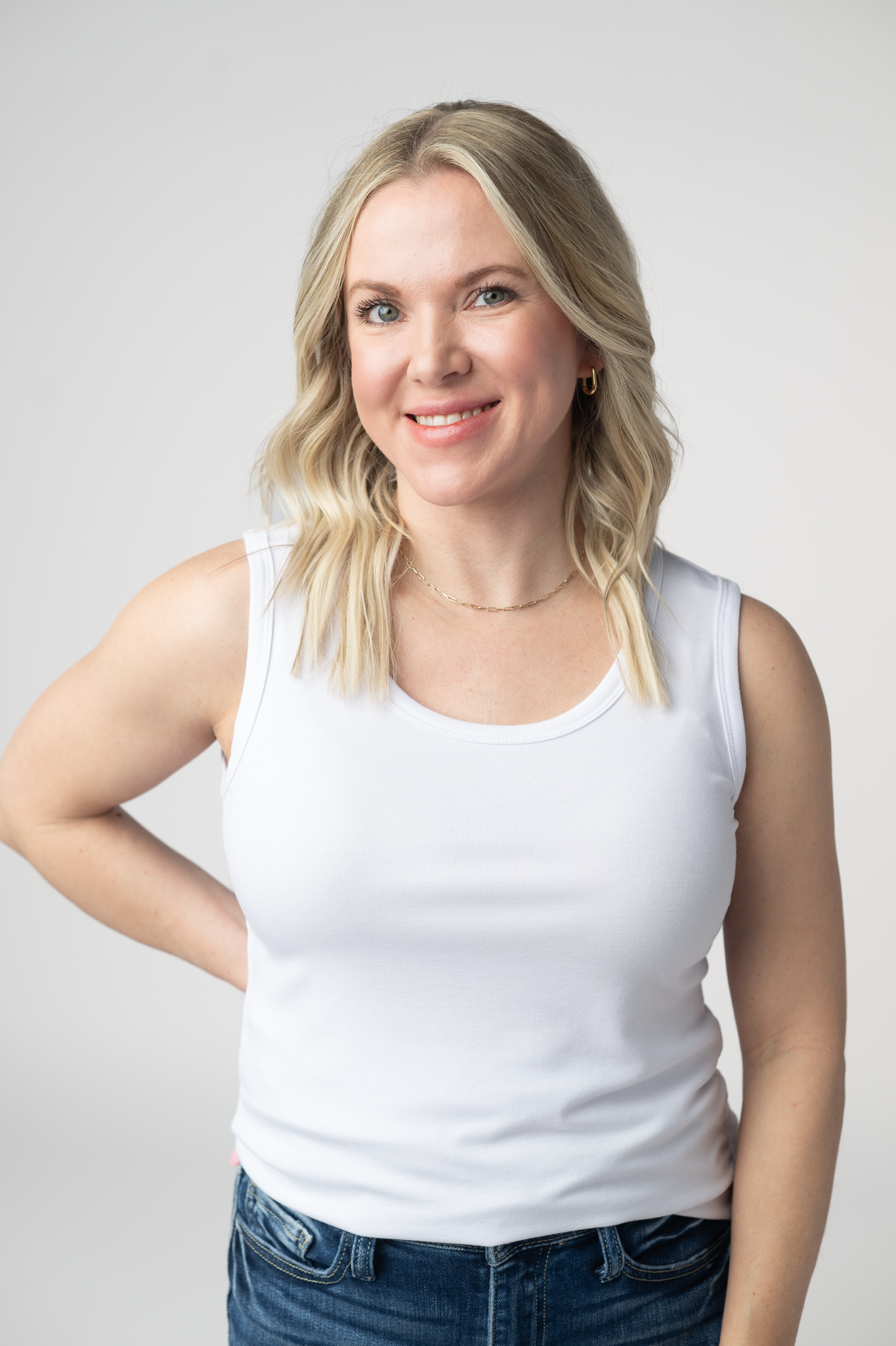 IN STOCK Ava Tank- White - Alonna's Legging Land