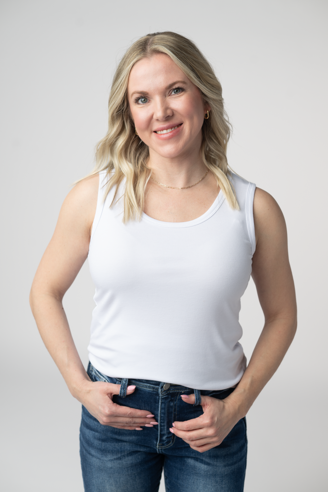 IN STOCK Ava Tank- White - Alonna's Legging Land