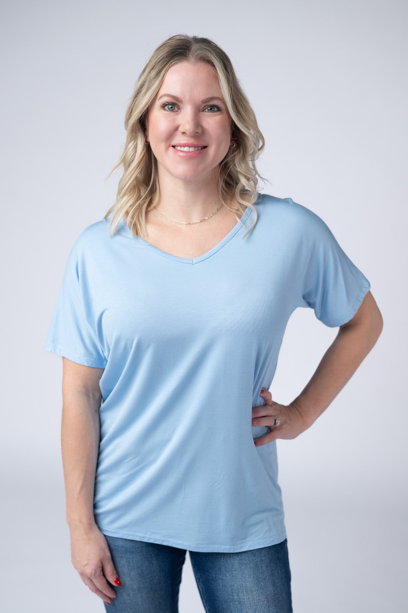 IN STOCK Chloe Cozy Tee - Sky Blue - Alonna's Legging Land