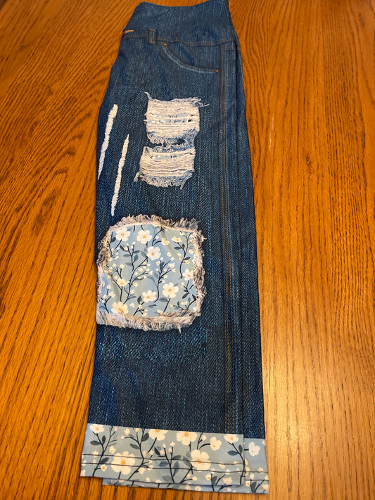 Blue denim Daisy, peekaboo Capri