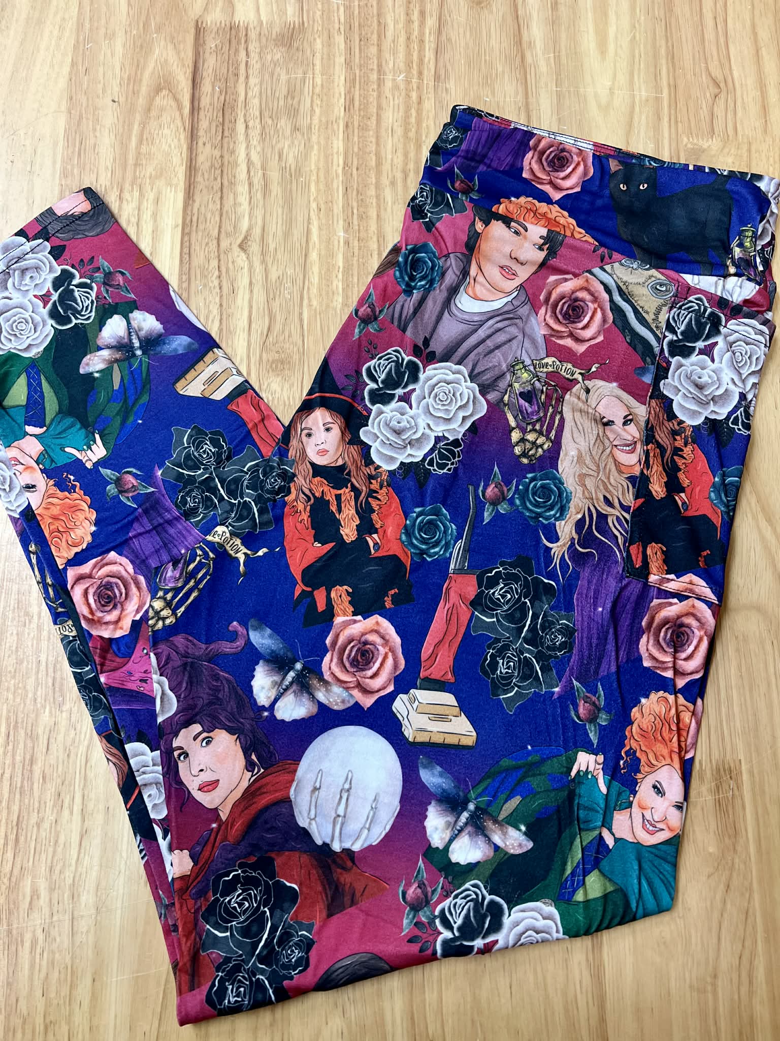 RTS - HP Family Biker/Capris/Leggings with High Side Pockets - Alonna's Legging Land