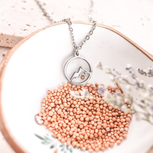 MOUNTAIN SEED NECKLACE - Alonna's Legging Land