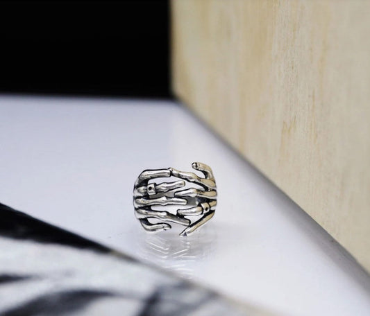 SKELETON FINGER RING (ADJUSTABLE) - Alonna's Legging Land