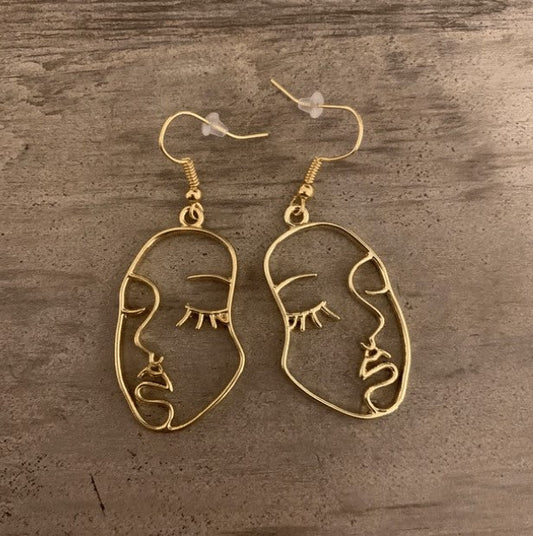 ABSTRACT FACE EARRINGS (PAIR) - Alonna's Legging Land