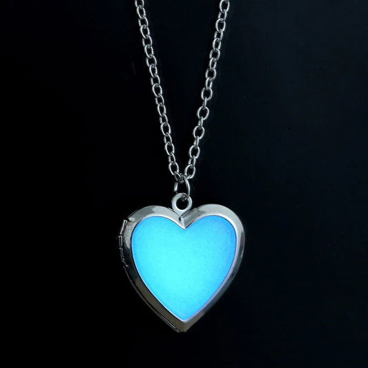 LUMINOUS HEART NECKLACE - Alonna's Legging Land