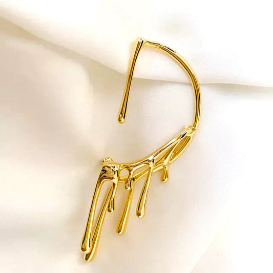 GOLD LAVA EAR CUFF - Alonna's Legging Land