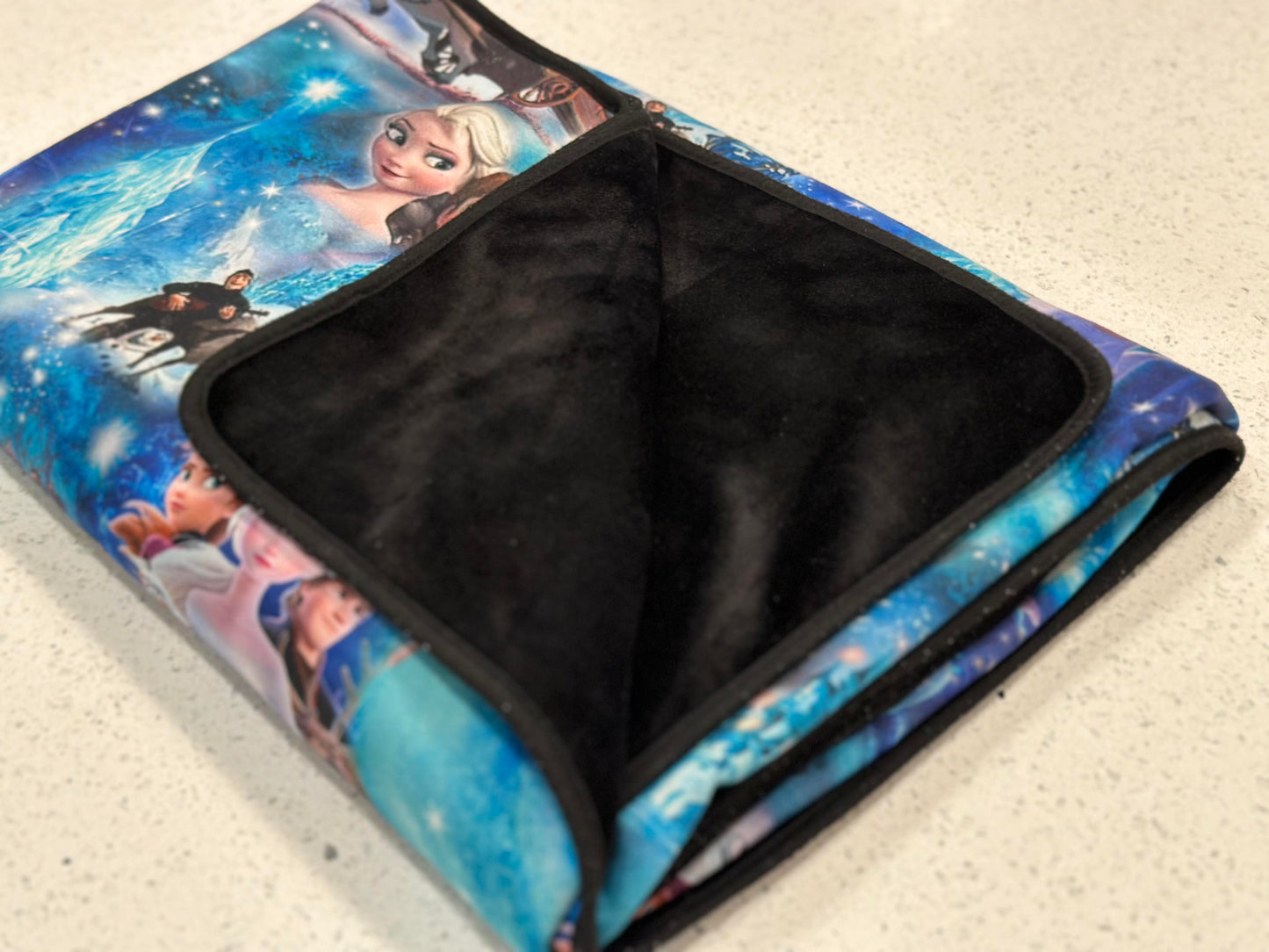 Batch #428 - Christmas Spirit - Closes 10/10 - ETA late Nov - Tree Cake Blanket