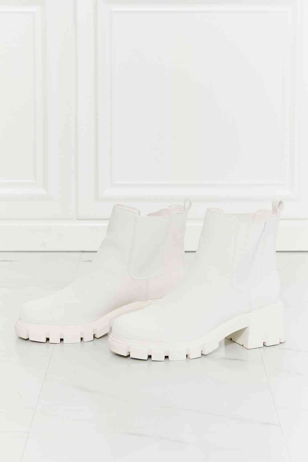 MMShoes Work For It Matte Lug Sole Chelsea Boots in White - Alonna's Legging Land